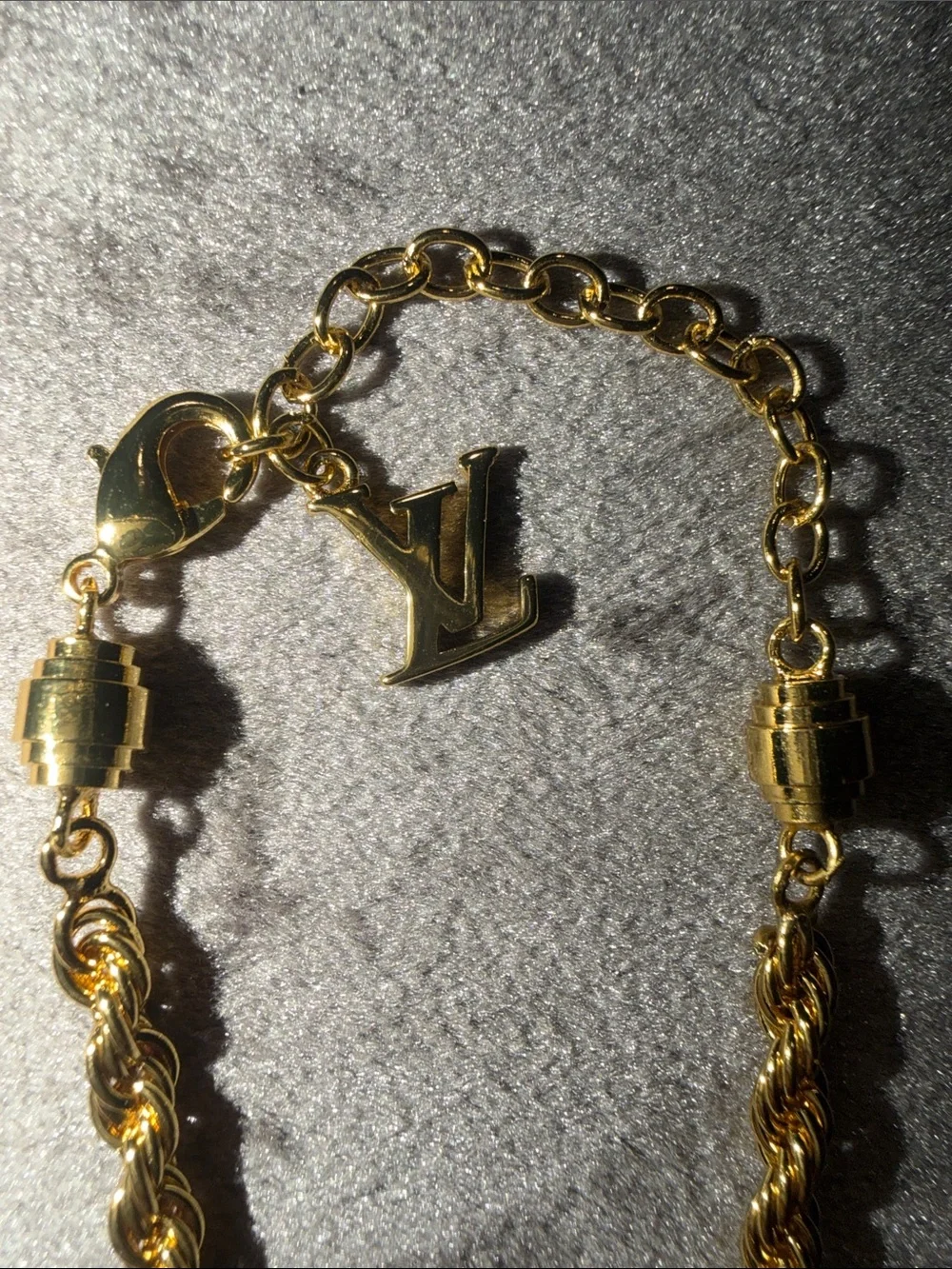Louis Vuitton elegant gold